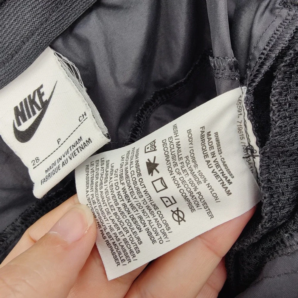 Nike Sportswear Style Essentials Mens Gorpcore Utility Cargo Pants 28x25 Black